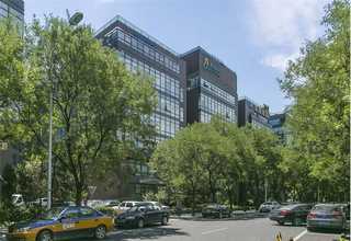 飞博光电宽光谱激光光源是什么